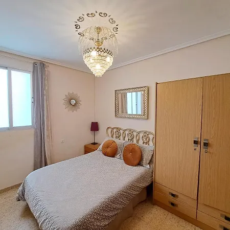3 Bedroom Flat With Wifi Apartamento Valencia