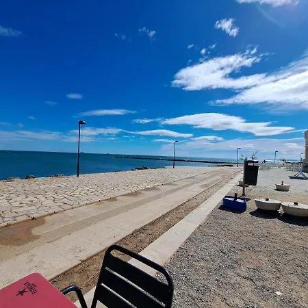 アパート 3 Bedroom Flat With Wifi