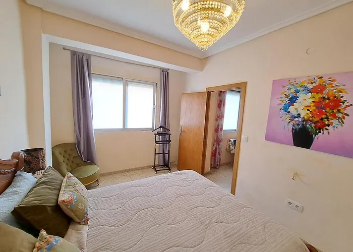 Apartment 3 Bedroom Flat With Wifi