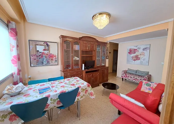 3 Bedroom Flat With Wifi * Valencia