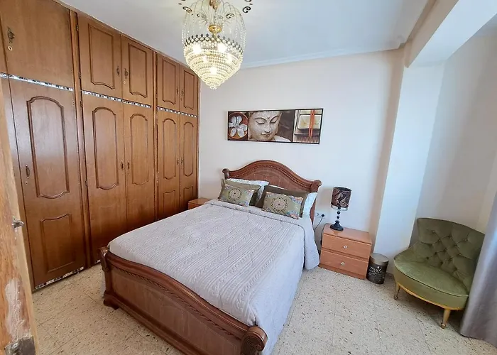 3 Bedroom Flat With Wifi Apartment Valencia