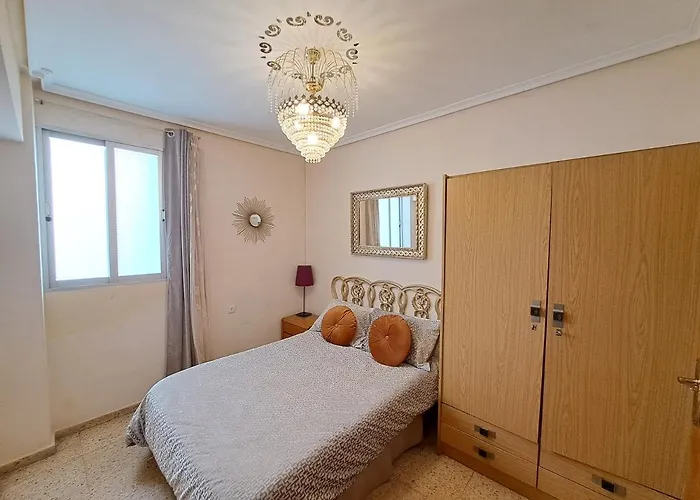 3 Bedroom Flat With Wifi Apartment Valencia
