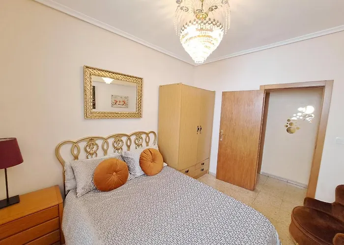 3 Bedroom Flat With Wifi Apartment Valencia