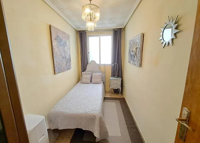 3 Bedroom Flat With Wifi Apartment