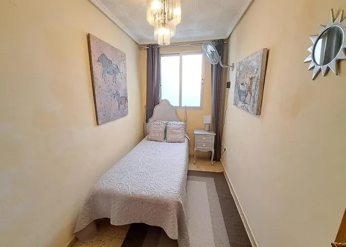 Apartment 3 Bedroom Flat With Wifi